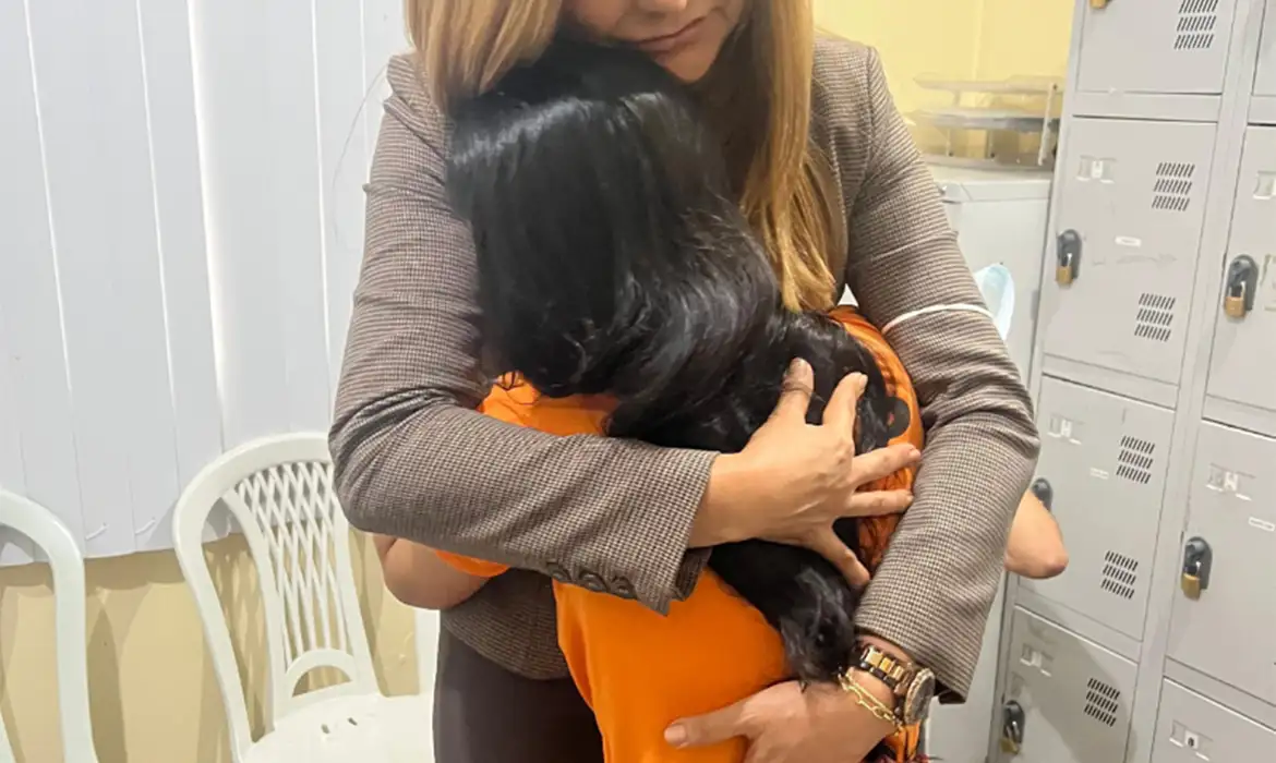 Indígena afirma ter sido estuprada por policiais em delegacia do AM