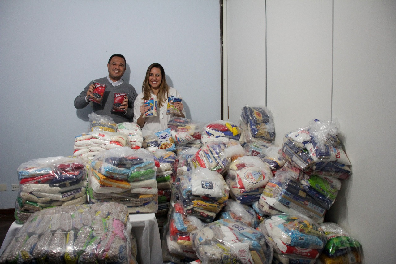 Fundo Social de Poá arrecada 2 toneladas de alimentos no Rock na Praça