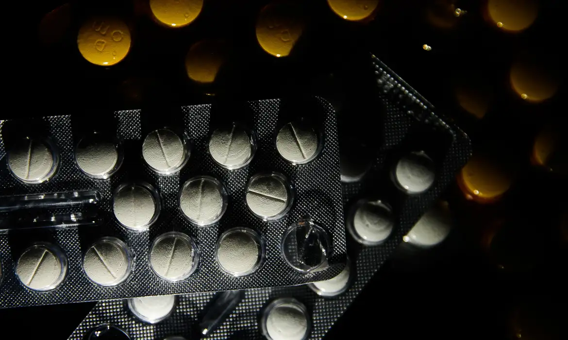 EUA vão queimar milhões de contraceptivos; ONG condena "desperdício"