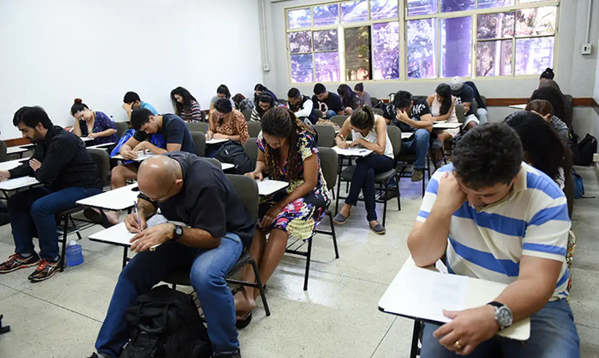Encceja: consulta a cartão de confirmação de inscrição está disponível