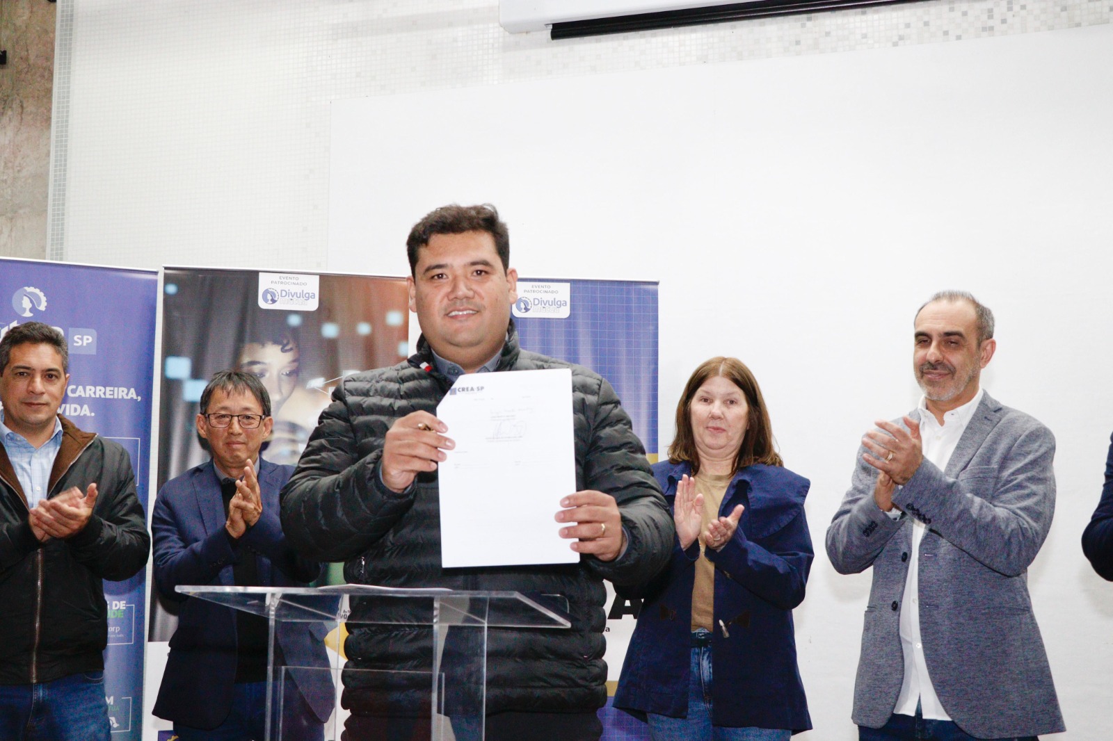Presidente do Crea/SP vem a Suzano e renova acordo de cooperação técnica