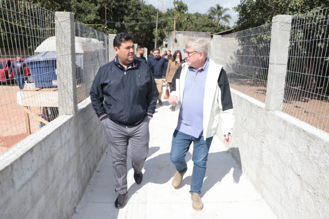 Obras da passarela sobre a linha férrea são concluídas na Estância Americana