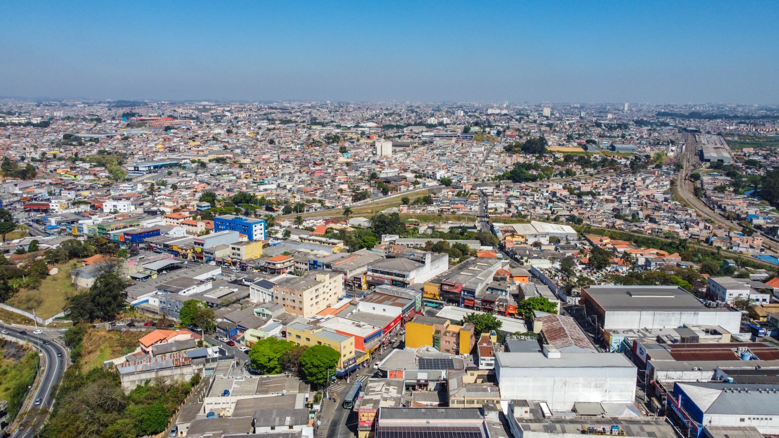 Itaquá orienta sobre a importância da regularizar a construção de imóveis