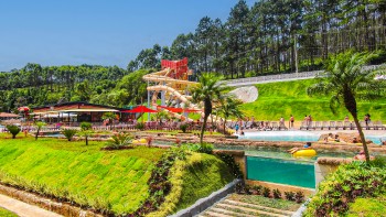 Magic City oferece entrada gratuita para aniversariantes de agosto