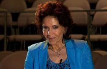Atriz Yoná Magalhães morre aos 80 anos no Rio