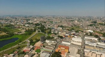 Tarifas dos Estados Unidos já travam investimentos na região, segundo a Fempi 