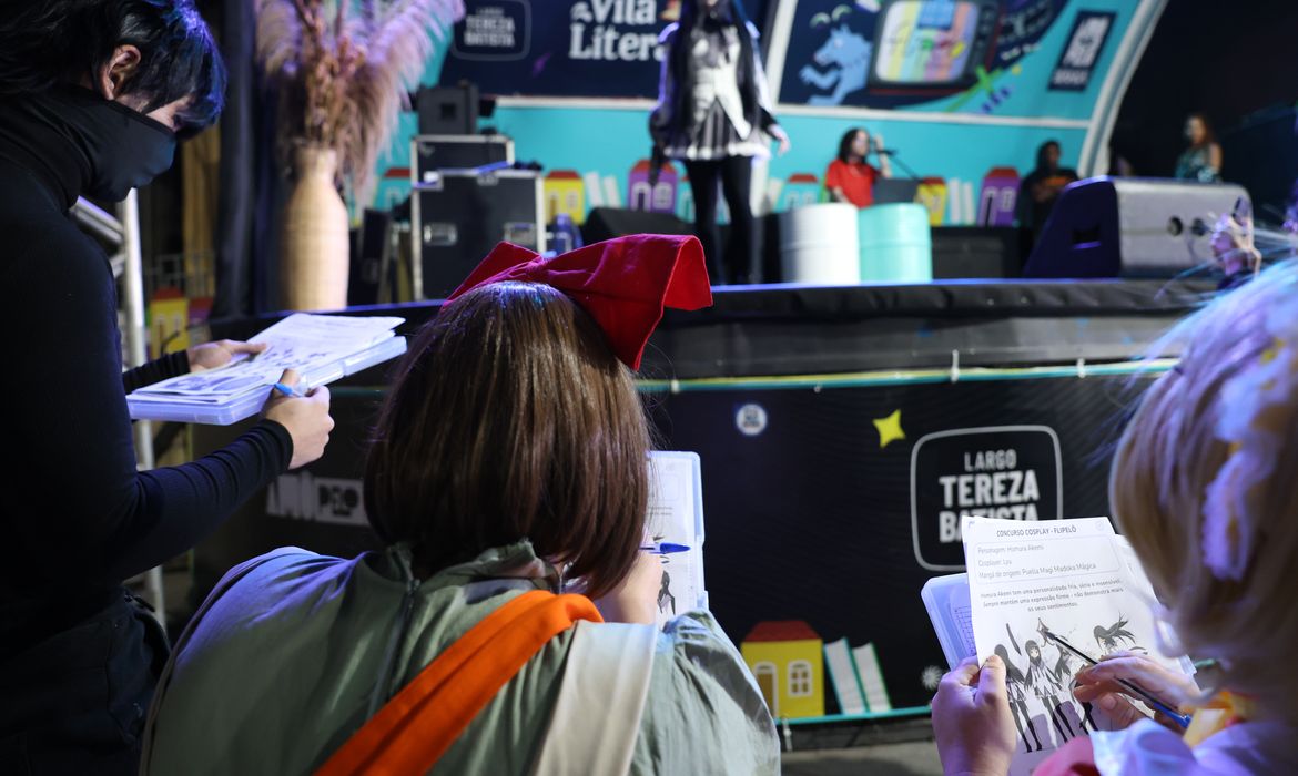 Cultura pop, cosplay e autores independentes estão na Flipelô 2025