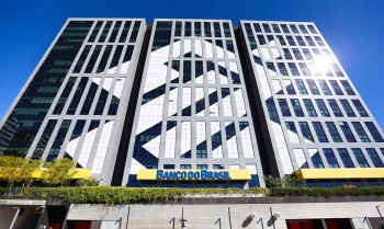 BB tem lucro de R$ 11,2 bi no primeiro semestre, queda de 40,7%