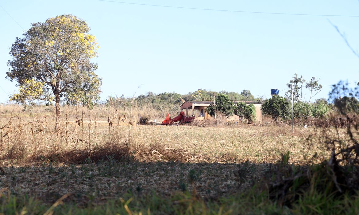 Grileiros ameaçam pesquisadores do Incra em área quilombola de Goiás