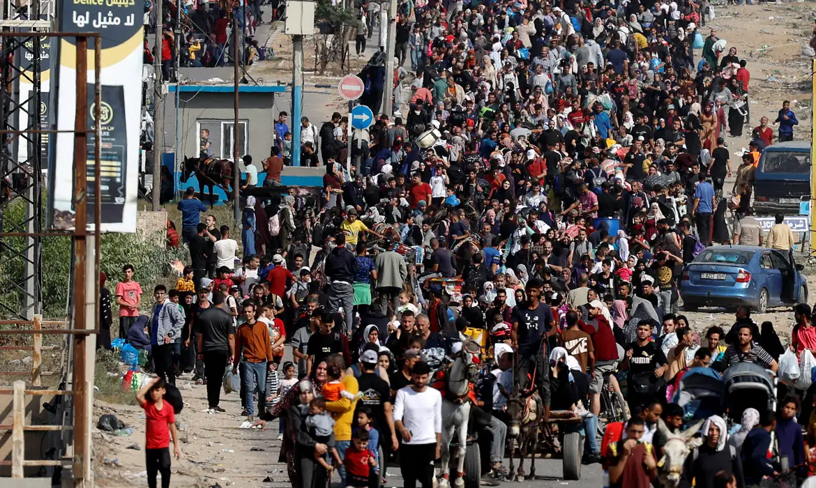 Egito adverte Israel: deslocamento em massa de Gaza é "linha vermelha"