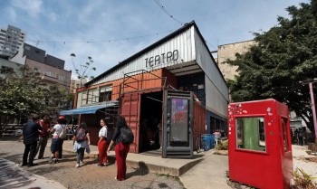 MP questiona Nunes sobre ordem contra artistas do Teatro de Contêiner