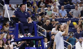 Medvedev é eliminado do Aberto dos EUA em jogo caótico contra francês