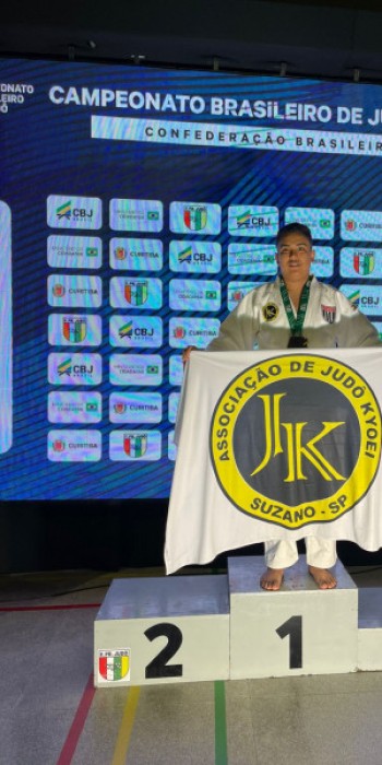 Suzanense conquista medalha de bronze no Campeonato Brasileiro de Judô Sub-15