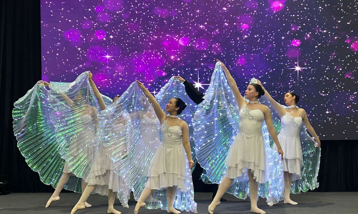 Deficiência visual e dança: “Nos palcos, sinto que posso voar"