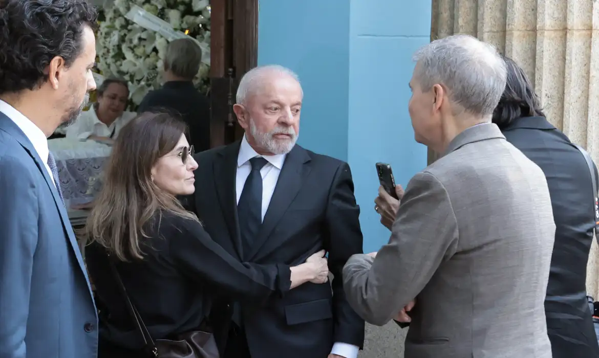 Lula diz que STF não deve temer EUA e espera que Justiça seja feita