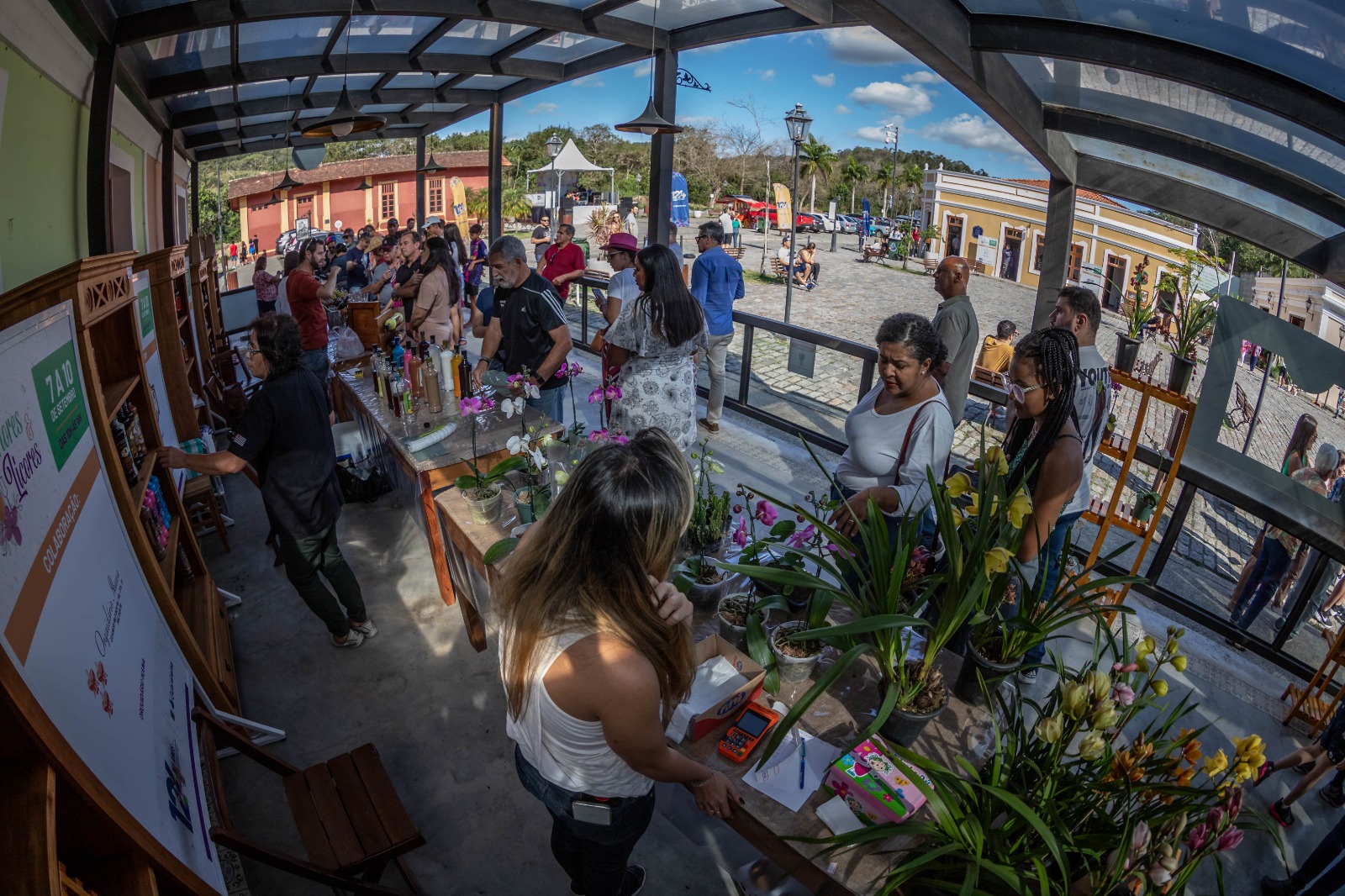 Guararema abre programação de aniversário com 5º Festival de Flores e Licores