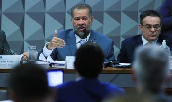 Na CPMI, Lupi diz que governo não tinha dimensão das fraudes no INSS