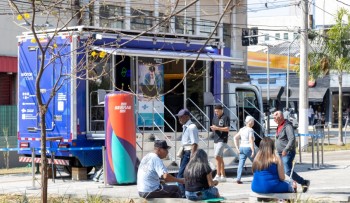 Sebrae Móvel oferece atendimento gratuito para empreendedores em Mogi 