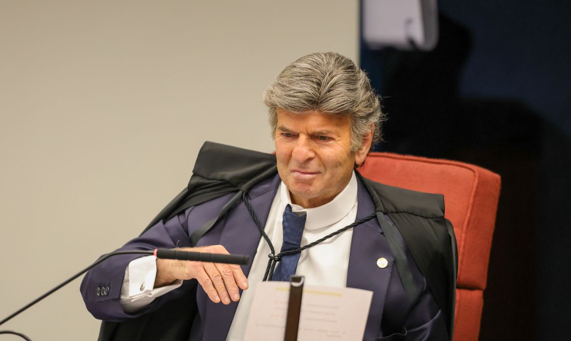 Fux cita inompetência do STF para julgar ação contra Bolsonaro