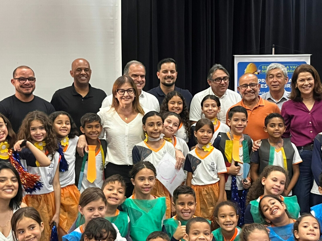 Prefeitura anuncia reformas em 29 escolas e no almoxarifado da Educação