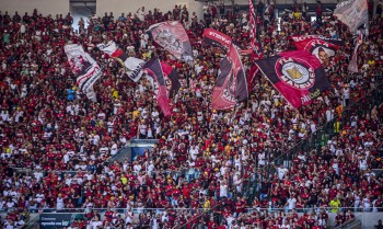 Flamengo reúne organizadas para debater violência contra as mulheres