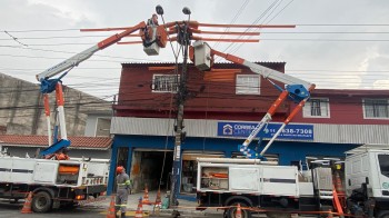 EDP realiza mutirão para modernização da rede elétrica e podas em Ferraz e Poá