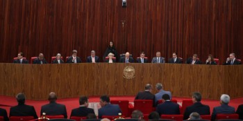 TSE empossa dois ministros indicados por Lula