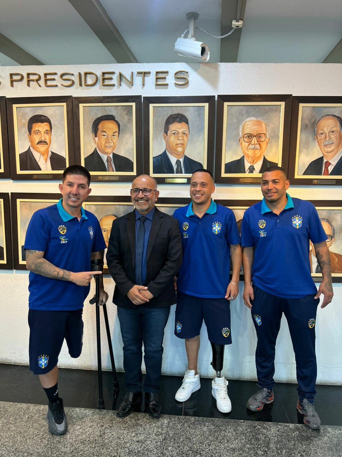 Atletas do Corinthians na categoria de amputados são homenageados na Câmara de Mogi 