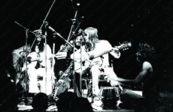 Livro revela fotografias exclusivas da banda