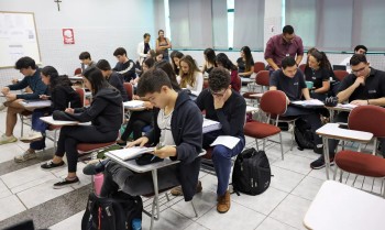 Fies/2025: MEC define regras para oferta de vagas remanescentes