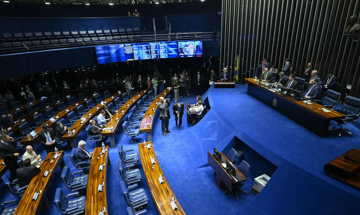 CCJ do Senado pode enterrar PEC da Blindagem nesta quarta (24)