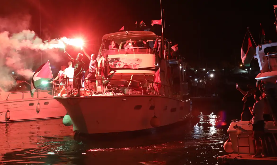 Brasil condena ataque israelense a barco humanitário a caminho de Gaza