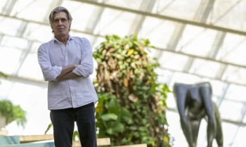 Aos 70 anos, morre produtor cultural e dramaturgo Guilherme Reis