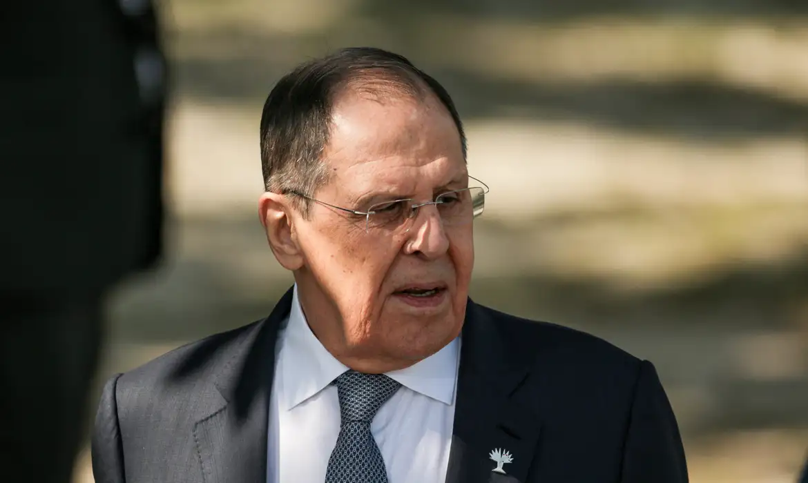 Rússia alerta que qualquer agressão terá "resposta decisiva"