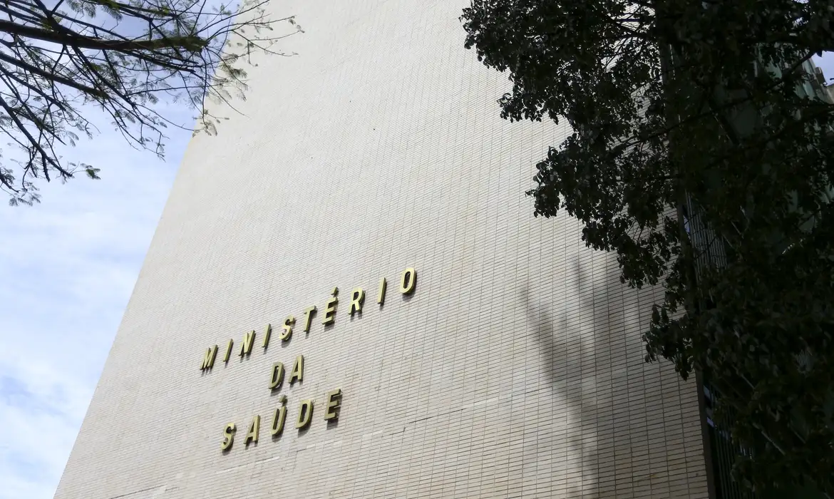 Governo estabelece protocolo para casos de intoxicação por metanol