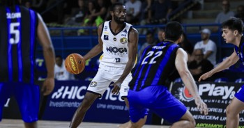 Mogi Basquete vence Pinheiros fora de casa e larga na frente nas semifinais do Paulista