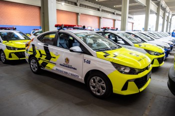 Itaquá renova frota com 101 novos veículos e moderniza serviços públicos