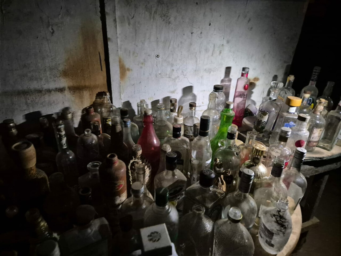Cerca 20 mil garrafas de bebidas suspeitas são apreendidas em Mogi