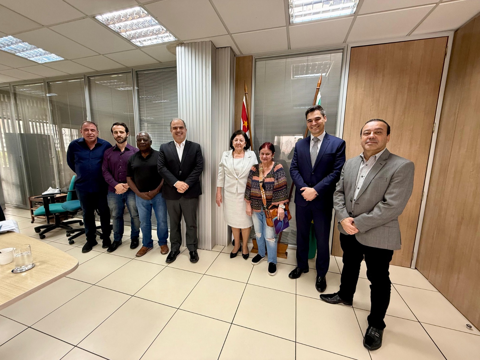 Téo Cusatis participa de reunião em busca de melhorias para conveniados de Mogi