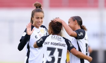 Libertadores Feminina: Corinthians marca 11 vezes e bate Always Ready