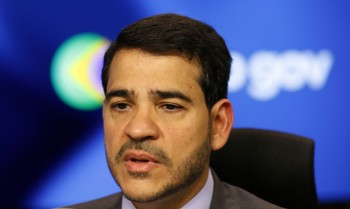 Contratação como PJ corrói pacto social no Brasil, diz Messias