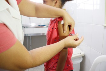 Secretaria de Saúde de Suzano dá início à campanha de multivacinação 