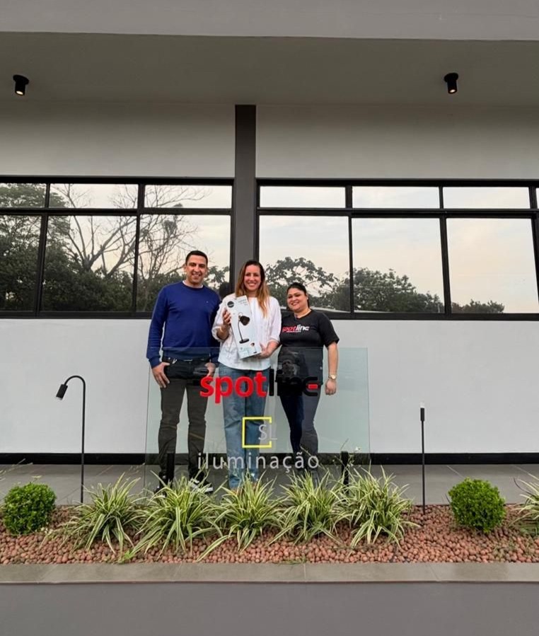 Fundo Social de Poá promove bazar solidário de luminárias com apoio de empresa 