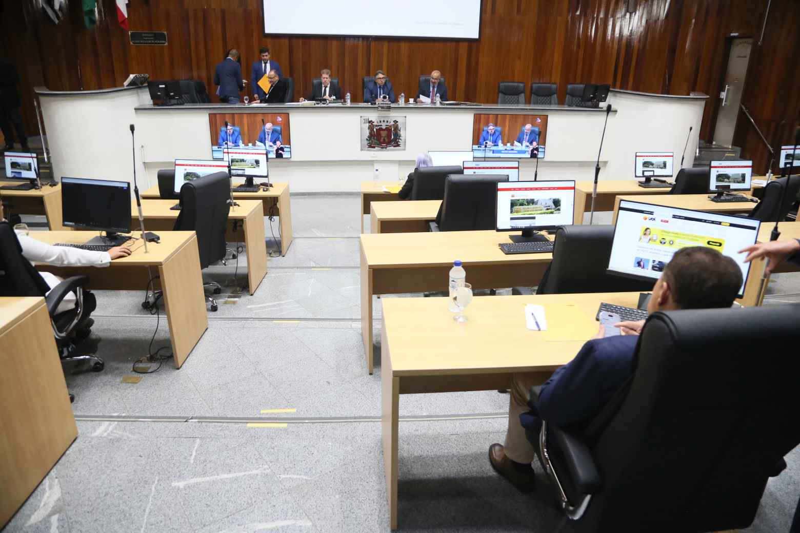 Vereadores de Mogi aprovam criação do Banco de Óculos Municipal