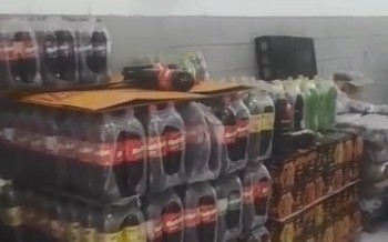 PM encontra galpão com produtos sendo adulterados em Itaquá 