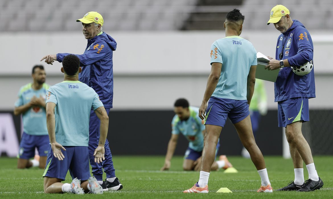 Ancelotti aposta no esquema 4-4-2 diante da Coreia do Sul