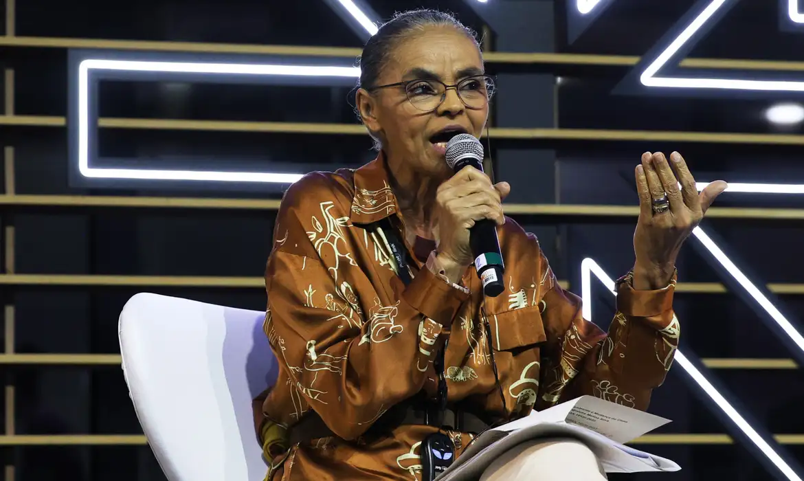 A um mês da COP30, Marina defende fundo para florestas tropicais