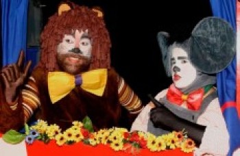 Trupe Fantasia apresenta "O Leão e o Ratinho"