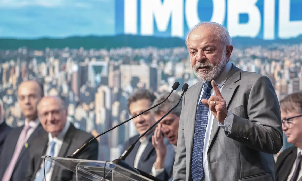 Nunca deveria ter sido truncada, diz Lula sobre relação com Trump