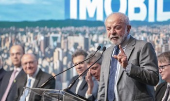 Nunca deveria ter sido truncada, diz Lula sobre relação com Trump